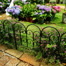 Load image into Gallery viewer, SCENDOR Garden Decorative Fences Panel 18"x16" 5 Pack for Flower Bed Edging Rustproof Dog Fencing
